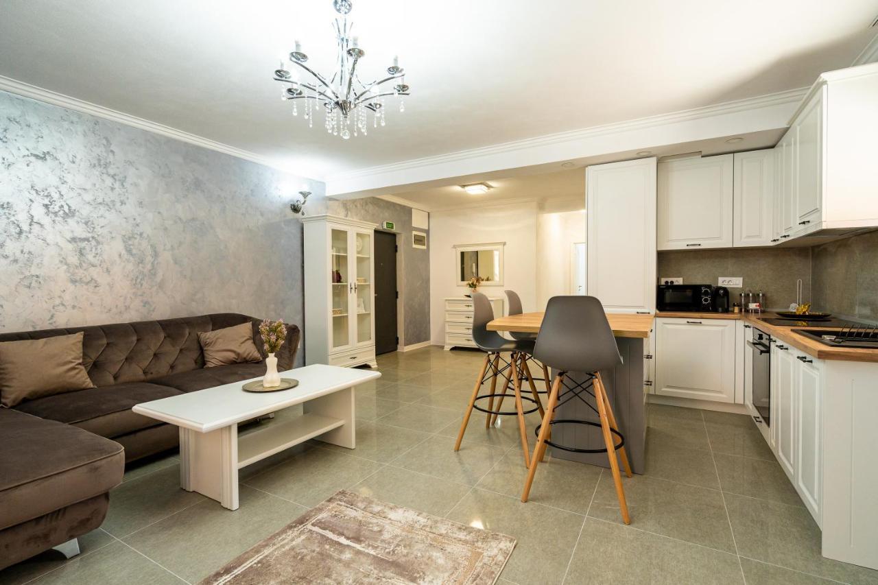 Armada Aparthotel Alba Iulia Exteriör bild