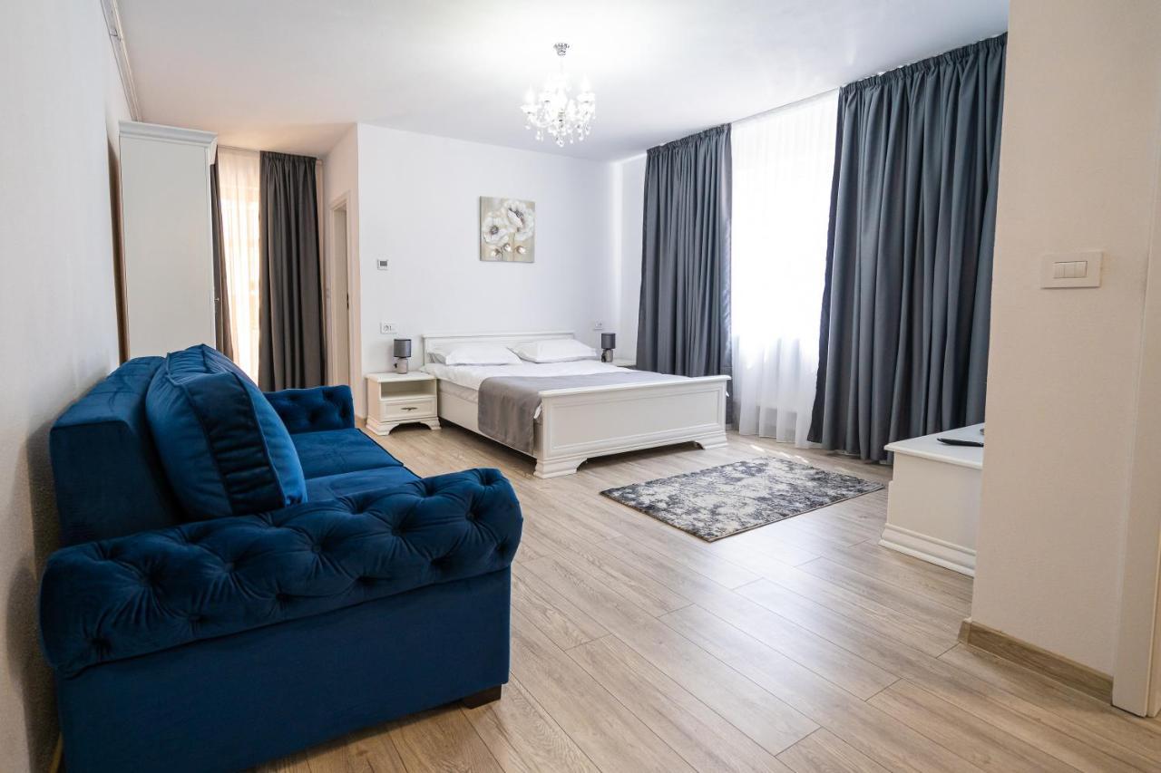 Armada Aparthotel Alba Iulia Exteriör bild