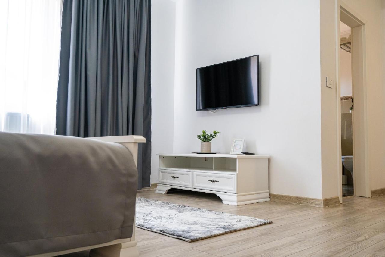 Armada Aparthotel Alba Iulia Exteriör bild
